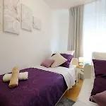 Dioniz 公寓 扎达尔