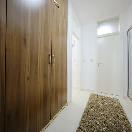 Apartman Dioniz *